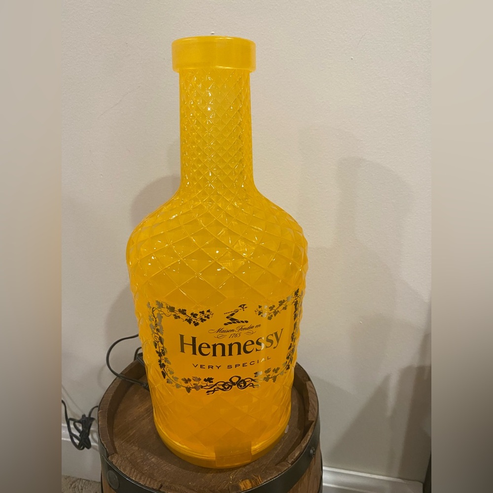 Hennessy Cognac Light Up Bottle Glorifier